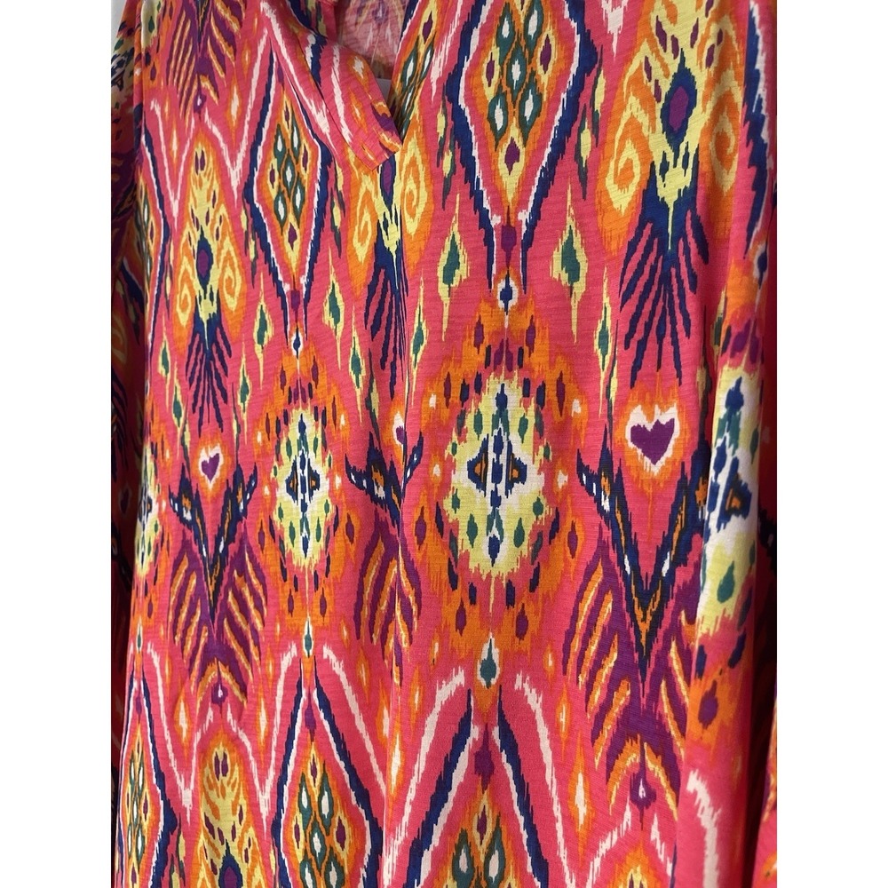 Dear Scarlett Plus Size Women's Top Blouse XL Will Fit A 1X Green Red Pink NWT - Picture 3 of 4